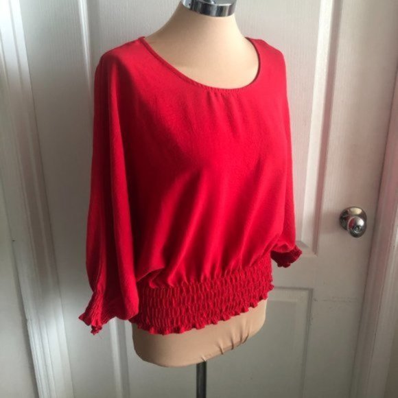 Vince Camuto Bright Red Smoked Dolman Sleeve Top Blouse Sz. Medium - Picture 6 of 13